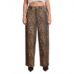 NEW GILLI animal print lightweight denim pants in beige